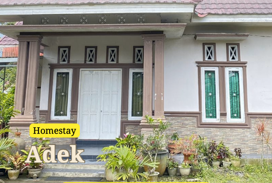 Adek Homestay